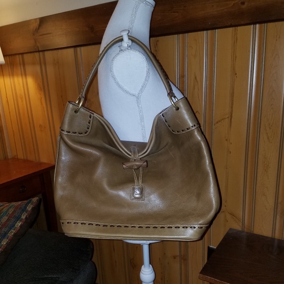 Dooney & Bourke Handbags - DOONEY BOURKE OLIVE TOGGLE SAC LEATHER TOTE